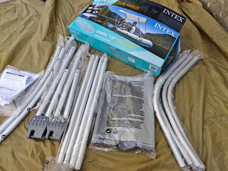 Copertină (bimini top) pentru barcă