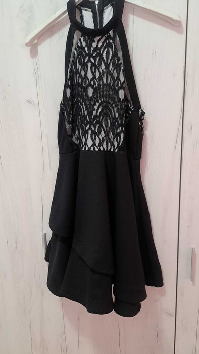 Черна малка рокля