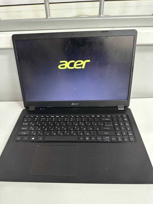 Ноутбук Acer 6 Гб ( Лисаковск 6 мкр 9 д ТД «Керуен» лот:800948)