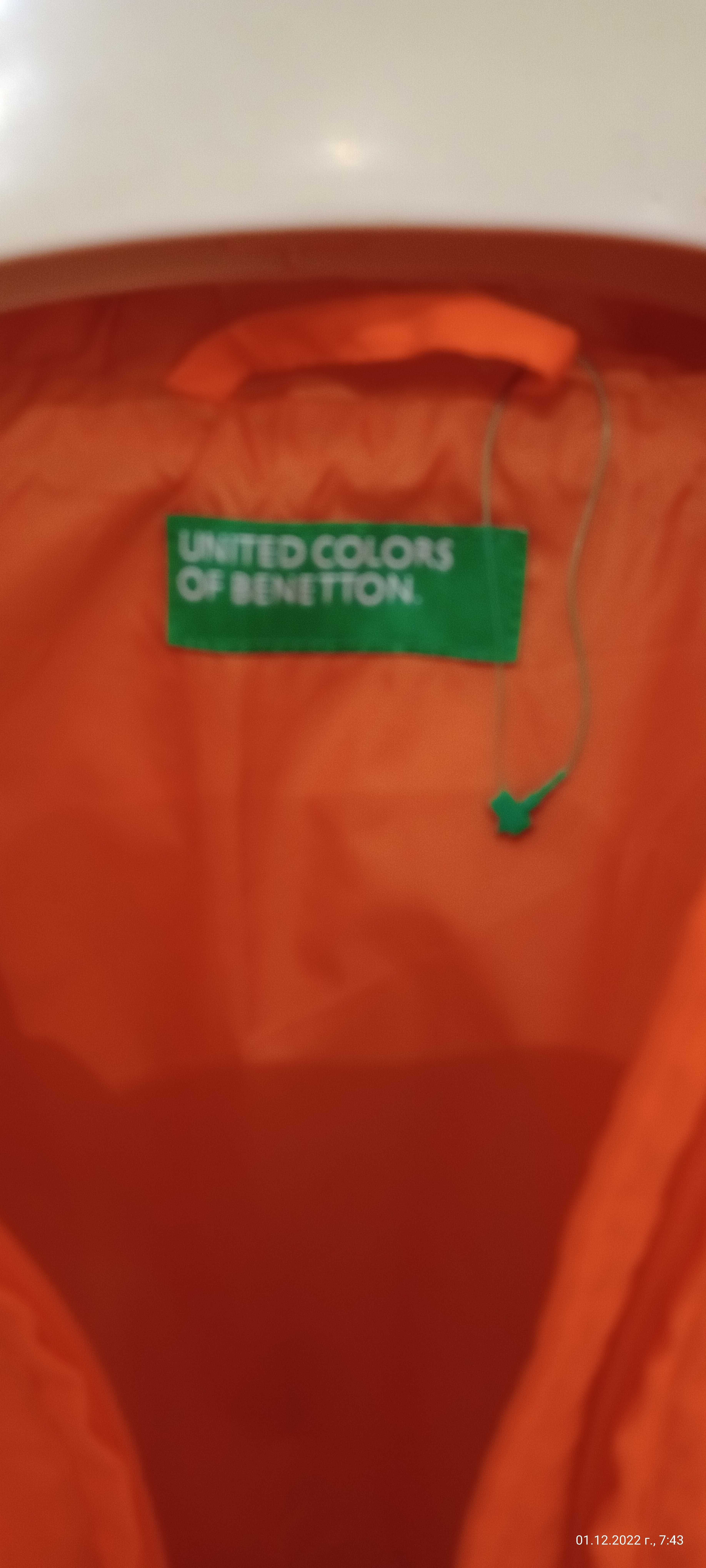 Детско яке benetton