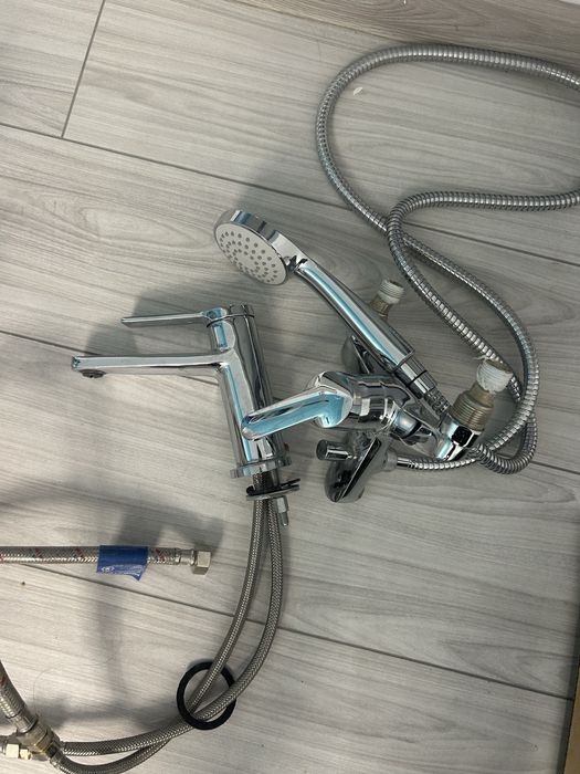 Baterie dus ROCA, baterie lavoar ROMSTAL