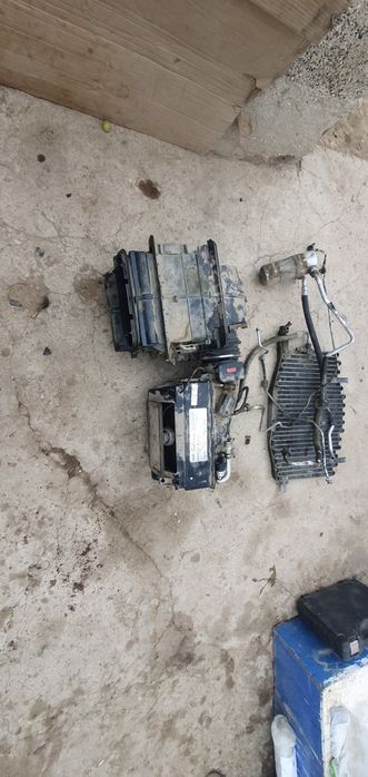 Продам корпус печки вместе с испарителем плюс радиатор кондиционера