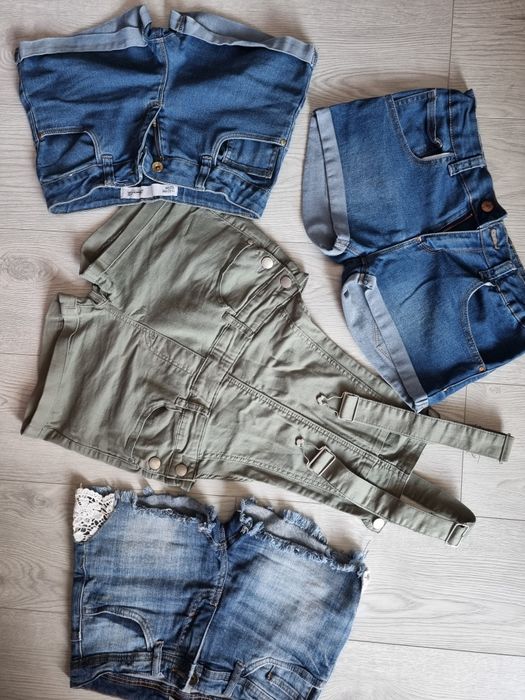 Къси гащи и гащеризон за момиче