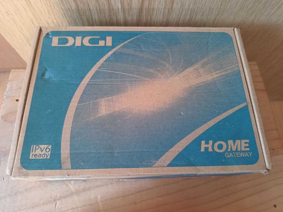 Router Digi ZTE ZXHN H218N, cutie si accesorii incluse