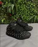 adidasi lanvin curb