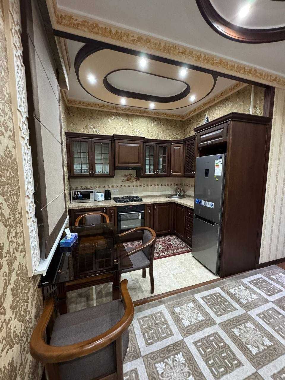 2-х комнатная квартира по ул. Нукусская (потолки 3.70м.) ID: 2564