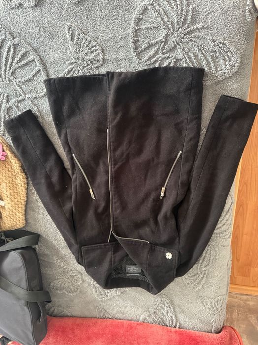 Palton mărimea S,Stradivarius