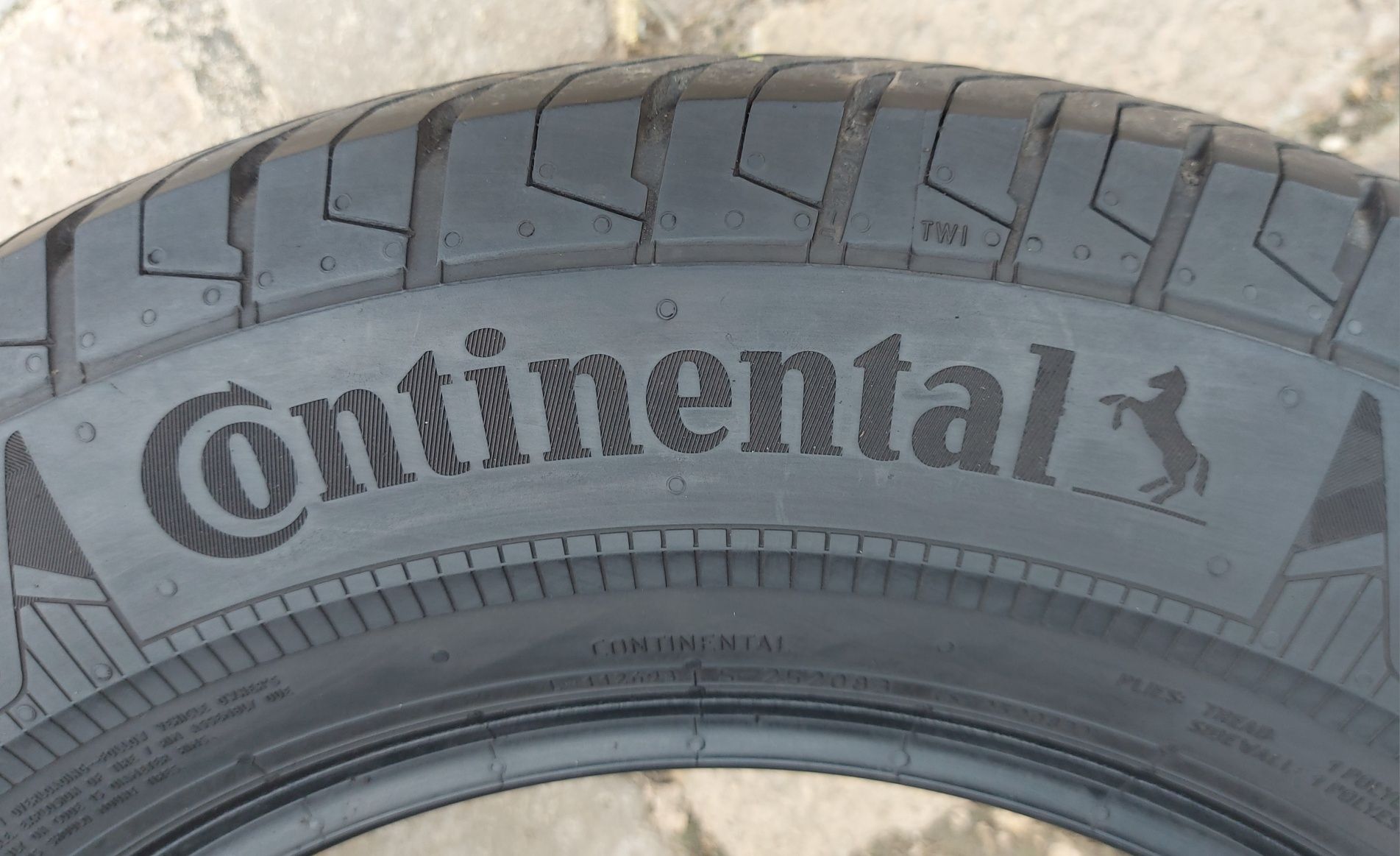 Set 2buc 215/65 R15C 104/102T Continental VanContact Eco vară