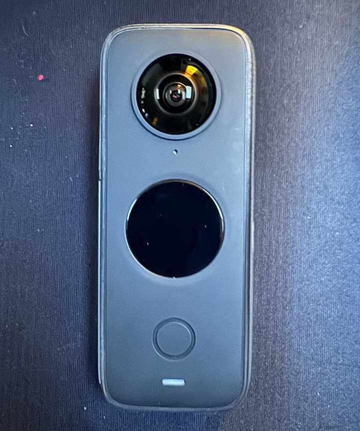 Cameră video sport Insta360 One X2 + Accesorii [Pachet]