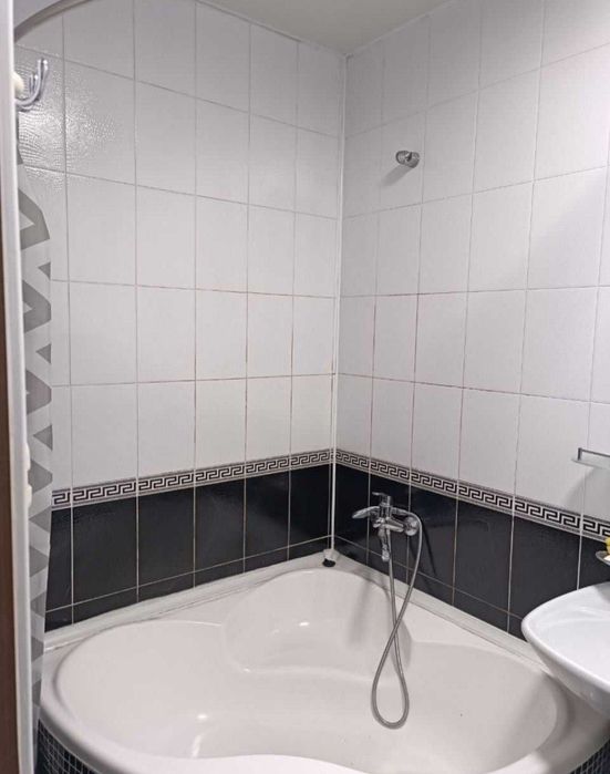 1/2/4  мега планет аренда  с 1 декабря освободится