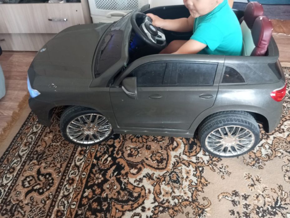 Машинка для детей