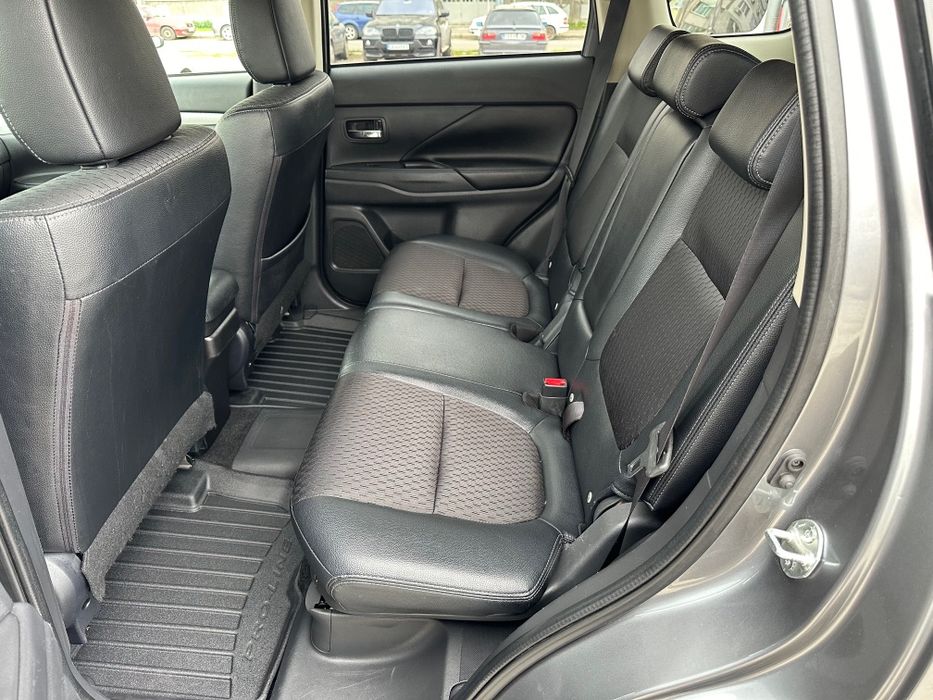 Mitsubishi outlander PHEV