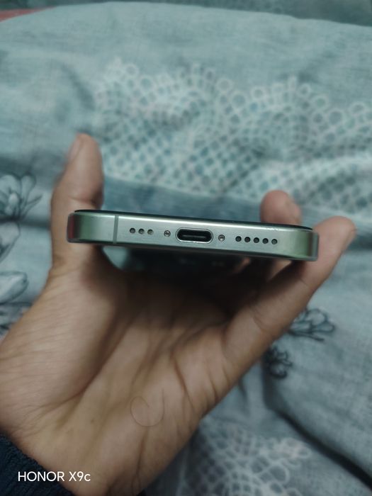 IPhone 15 pro ochilamgan