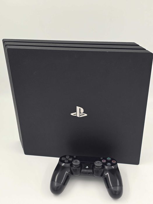Garantie 24 luni PlayStation 4 PRO 1TB 1 controller CashBox