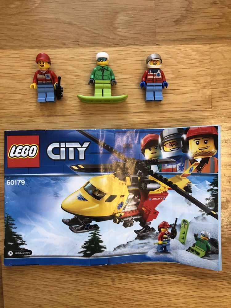 Lego City Great Vehicles 60179 Elicopterul ambulanta