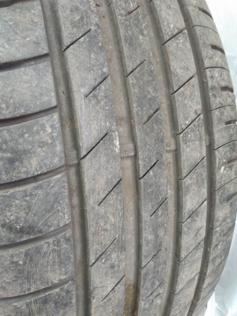 Летни гуми Goodyear 205/55/16"