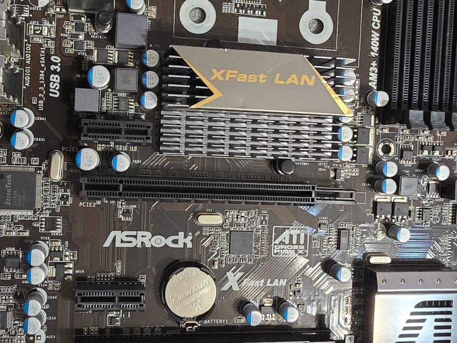 Placa de baza ASRock 970 EXTREME3, AM3+ + Procesor AMD FX 6300