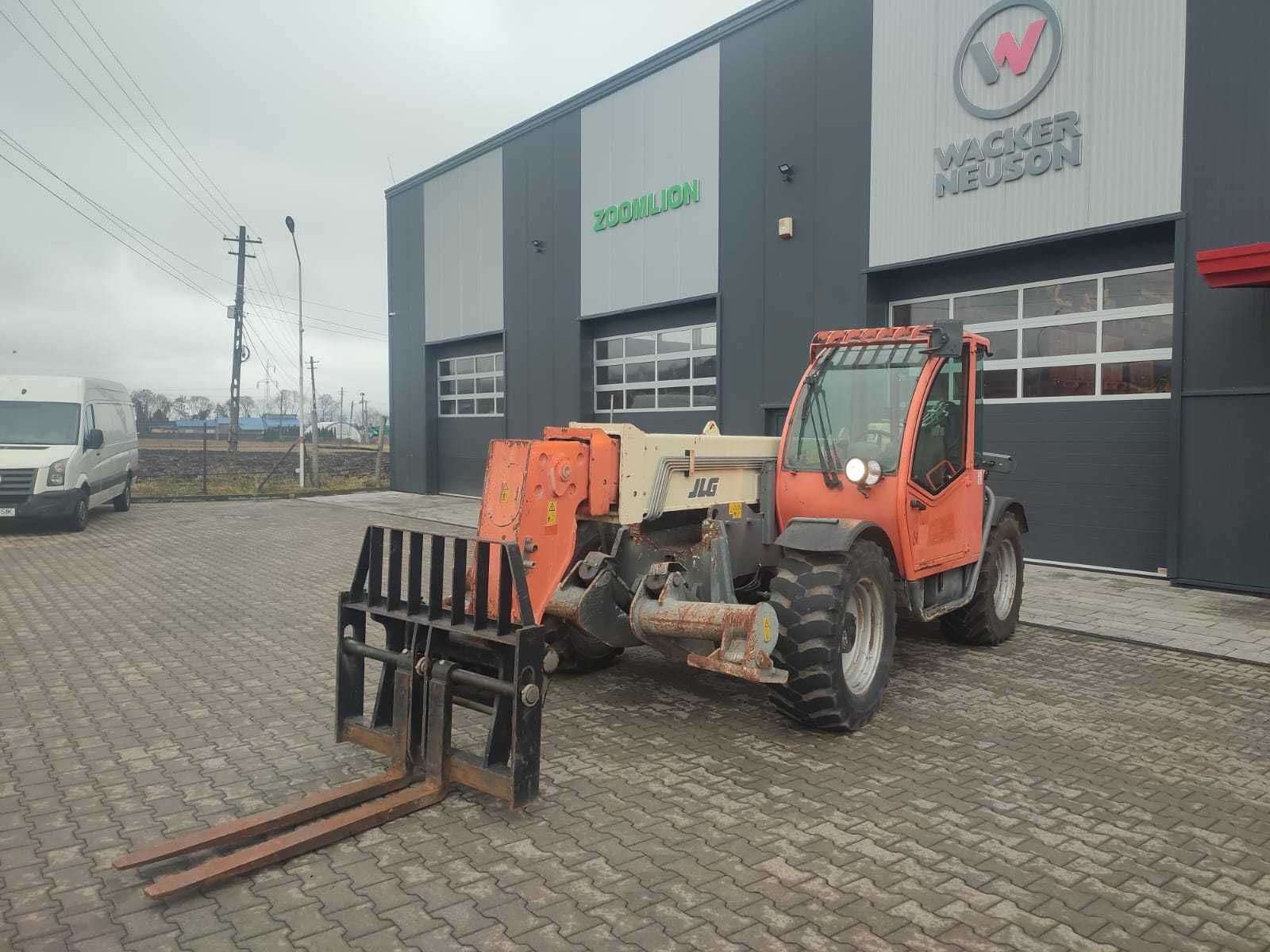 Incarcator frontal telescopic JLG4013 Turbo
