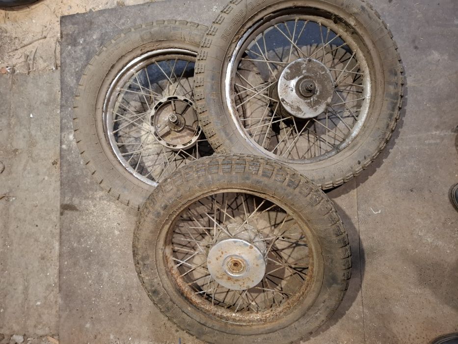 Продам колёса на мотоцикл Минск Восход 3