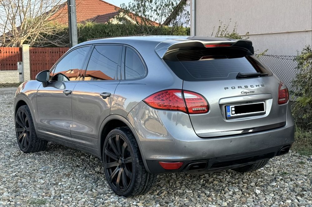 Porsche Cayenne 2012