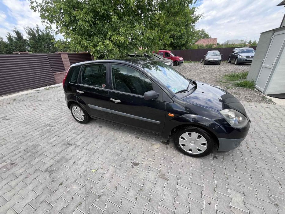 De vânzare autoturism Ford Fiesta     
Fabricat în anul 2006 pe benz