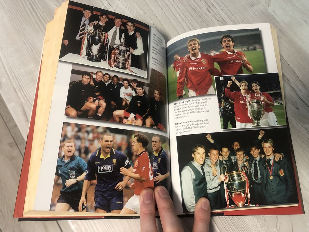 Red: My Autobiography, Gary Neville, ediție in engleză, Manchester Utd