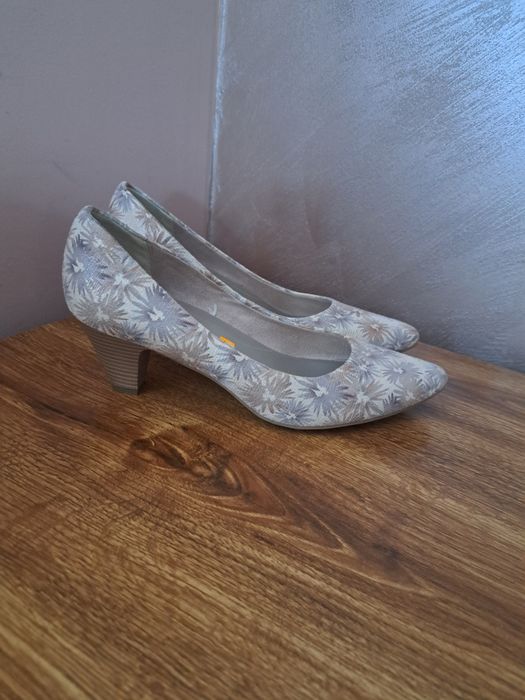 Дамски официални обувки