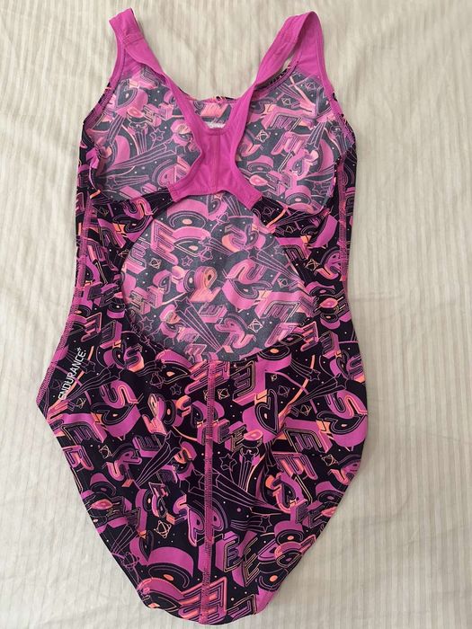 Speedo цял бански