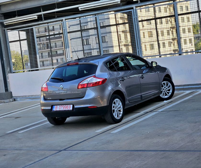 Renault Megane  / 1.5 Diesel / 2015