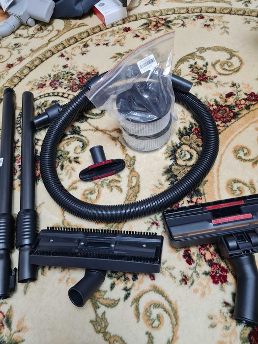 Aspirator cu filtrare prin apa Samus Aquafilter rosu
