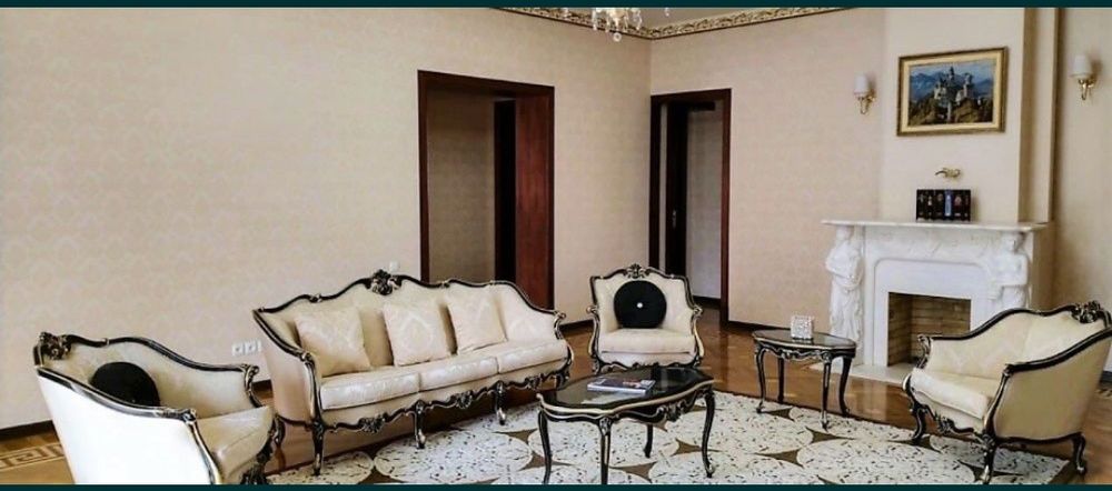 Продается Евро Дом 8 соток ,Гранд мир отель,метро Ойбек,Шота Руставели