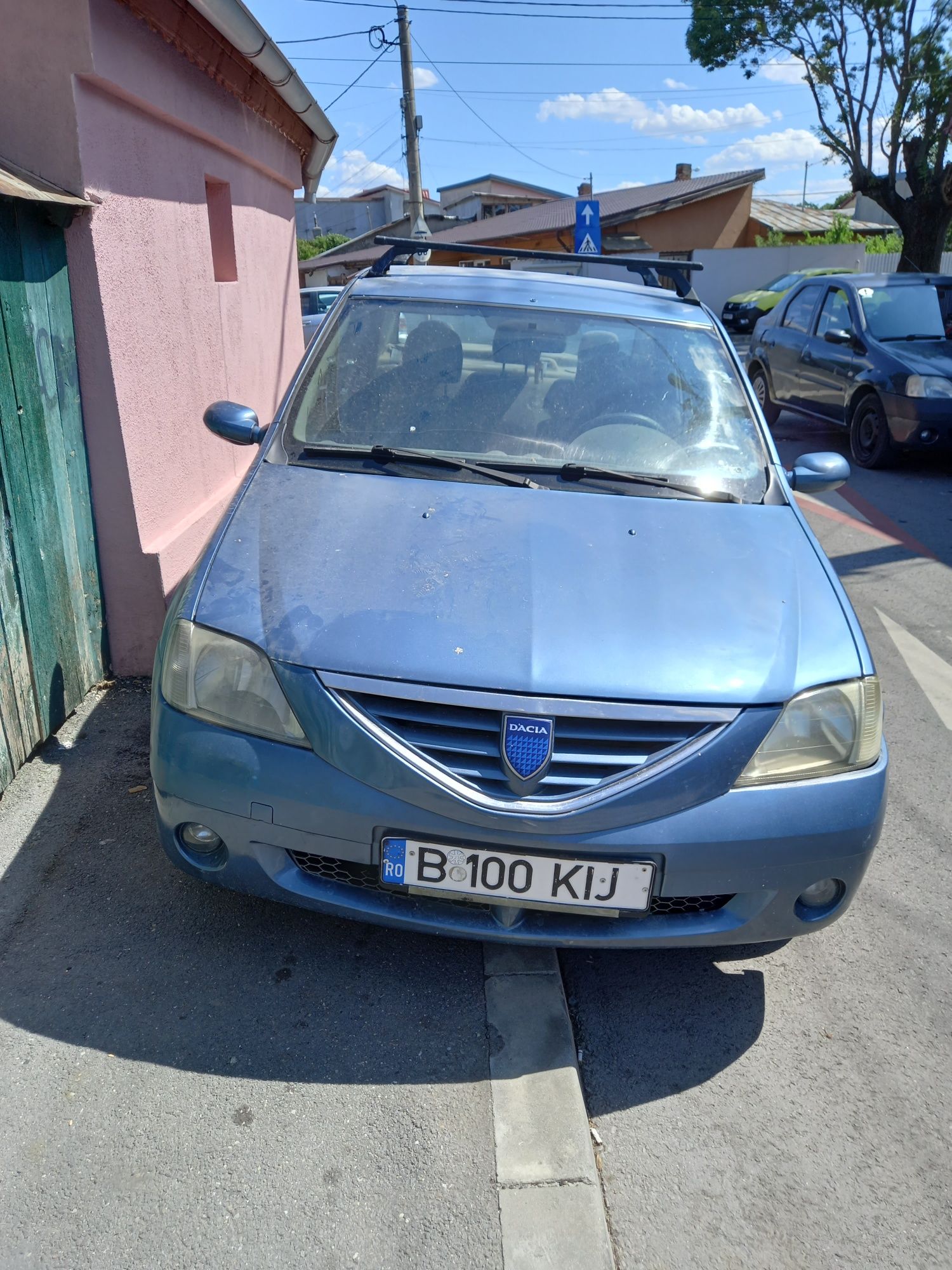 Vând logan 2006 pentru dezmembrare gpl  perfect funcțională