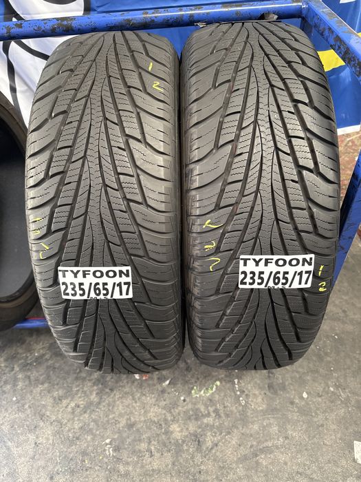 235/65/17 Maxxis M+S