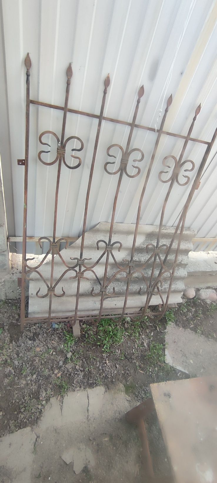 Продам решётку на окно