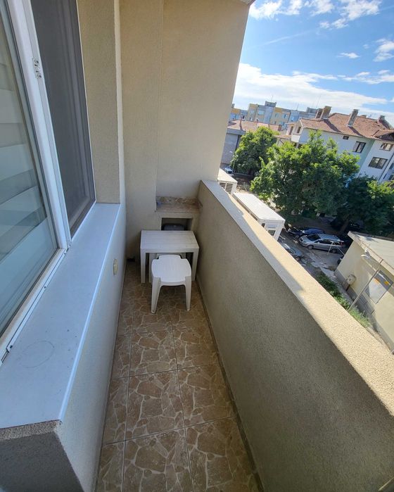 Дава се под наем Двустаен апартамент в Бургас, Братя Миладинови - 50 кв.м за 204 € - Снимка #5