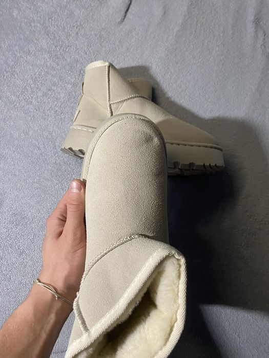 Ugg mini platform