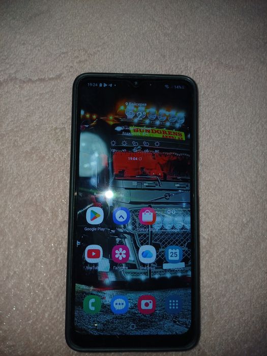 Продам телефон Samsung A12