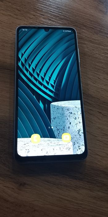 Самсунг а06 хорошего состояние