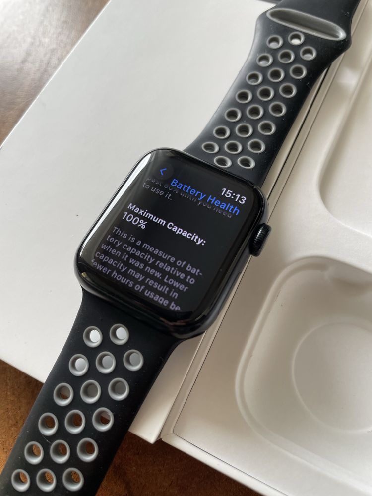 Apple watch SE 2nd gen 40mm GPS
