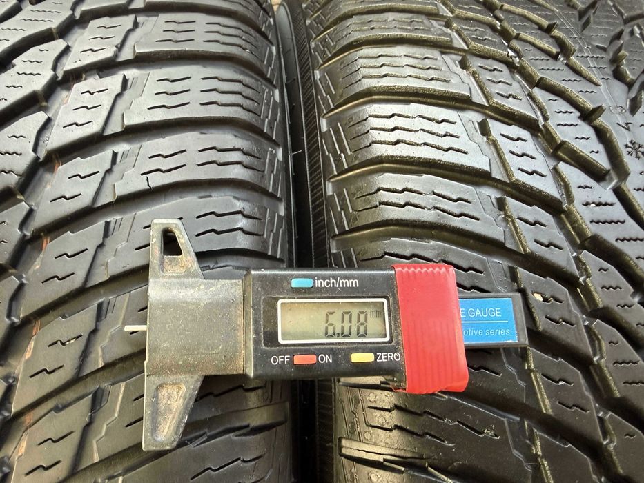 2x Anvelope Iarna 215/60 R16 - Nokian WR Snow Proof