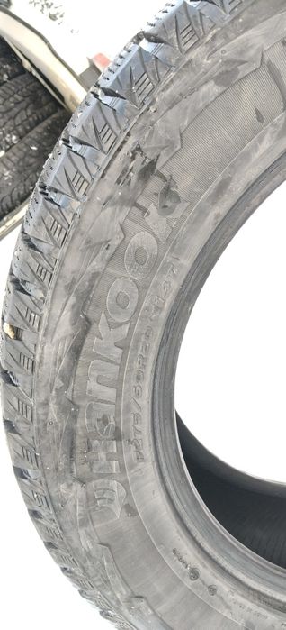 Автошины 275/60/20 зимние б/у