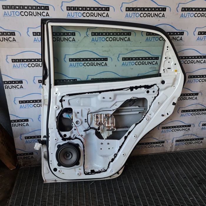 Usa Dreapta Spate SsangYong Korando III Facelift 2013 2013 - 2017 SUV 4 Usi ALB (1284)