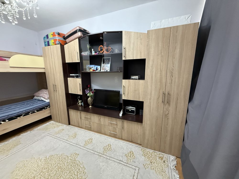 Холна Секция Като Нова !