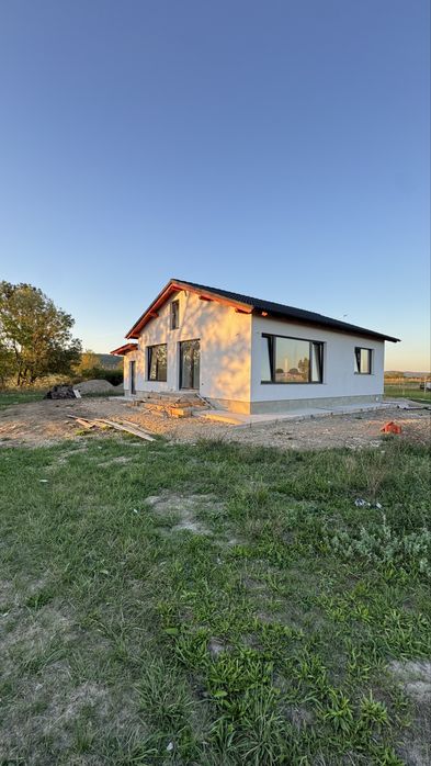 Casa la cheie | Teren 500 mp2 Osorhei