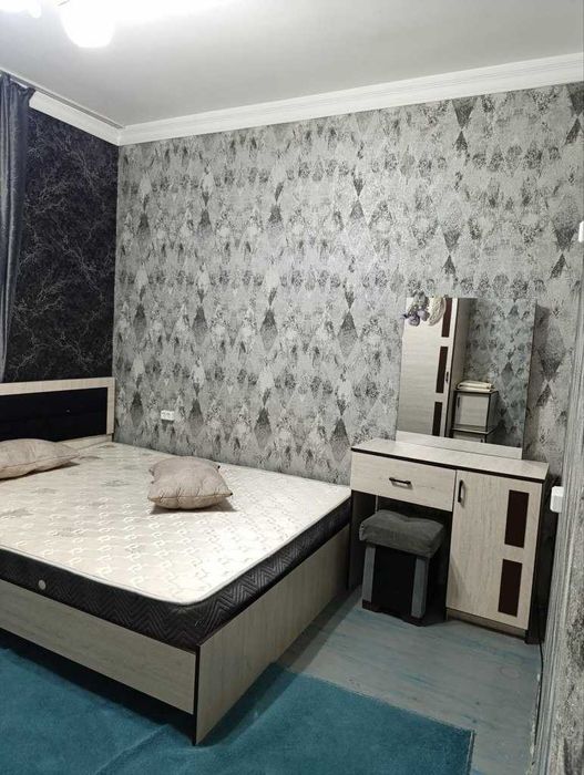 Срочно продаётся квартира 2/9/9. Массив строителей