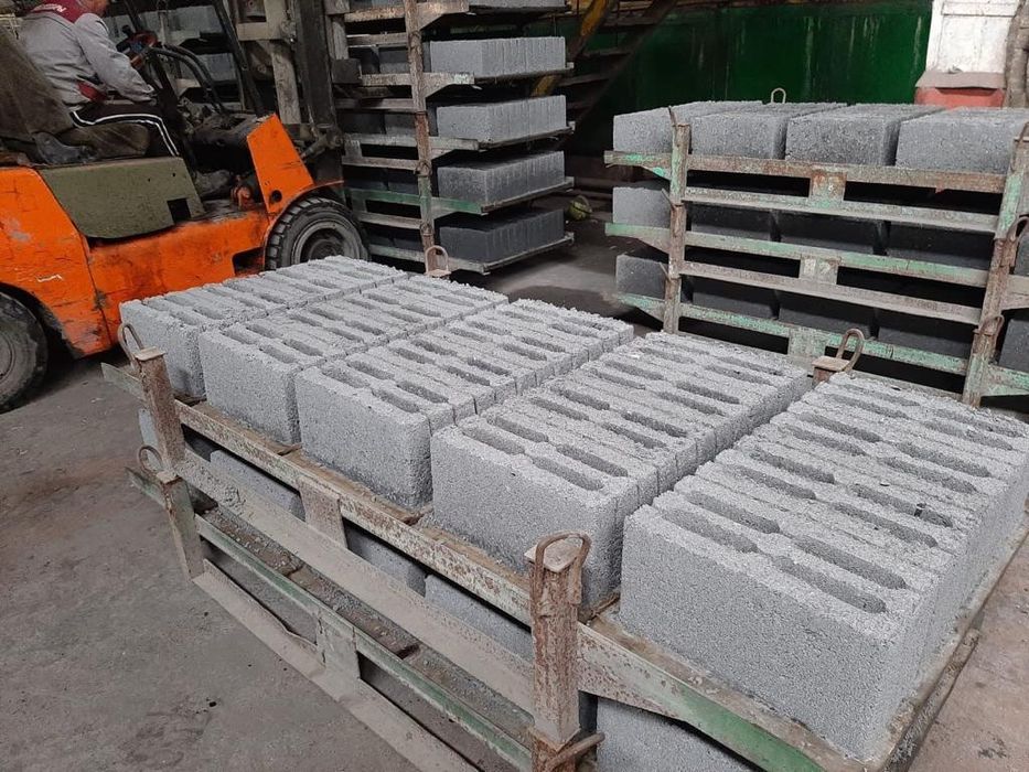 Продам шлакоблоки