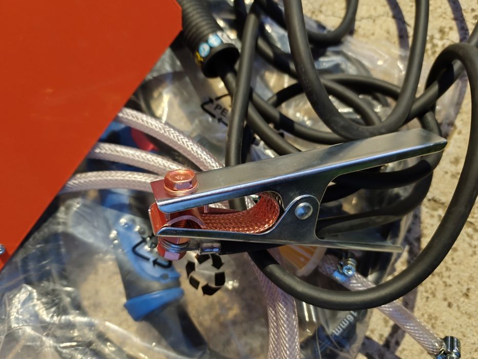 Телоподаващ заваръчен апарат 190А