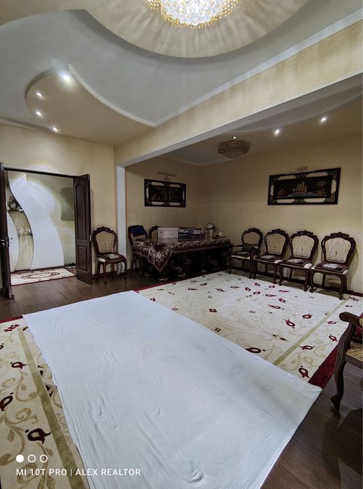 Продаётся квартира срочно Чиланзар 14 Уч тепа 98 квм