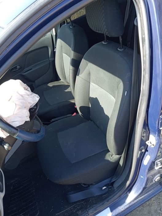 Dezmembrez Dacia Logan faza 2 1.2i cod motor D4F cod culoare DVD42