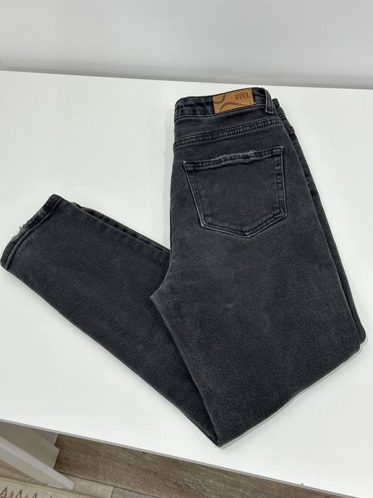 Джинсы скинни от KAROL